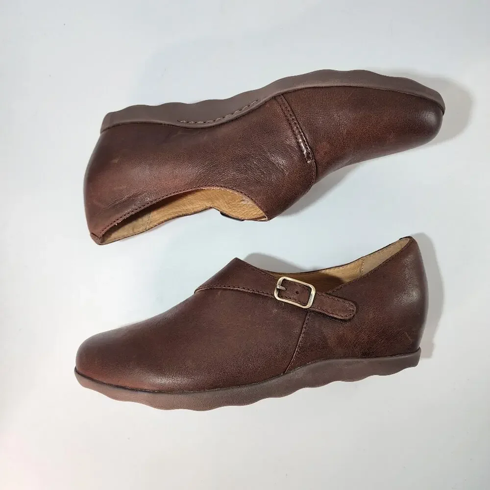 Dansko Brown Leather Marisa Casual Shoe Women's Size 40